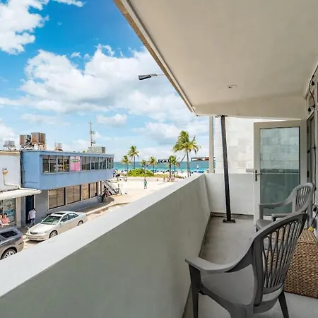 Beachfront Bloos 2 Units Ocean View Balcony Units 4 And 5
